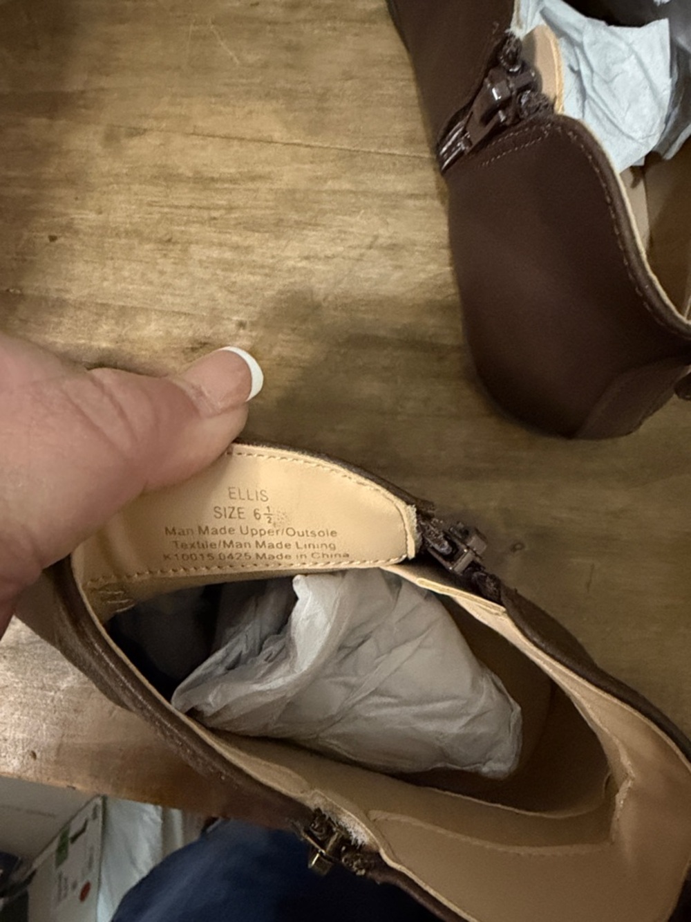 Journey Brown Ankle Boots with Side Zip size 6.5 Wide - Picture 6 of 7